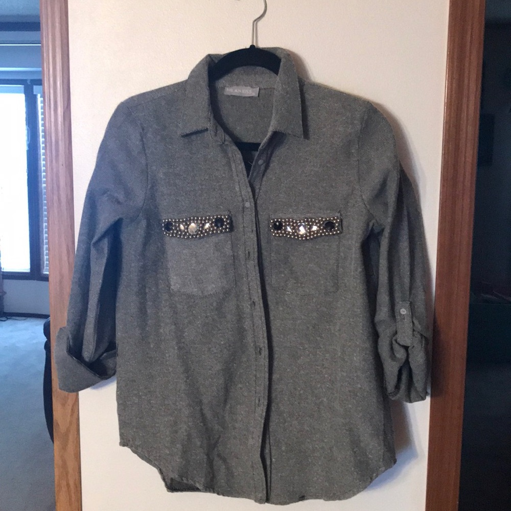 Milan Kiss blouse